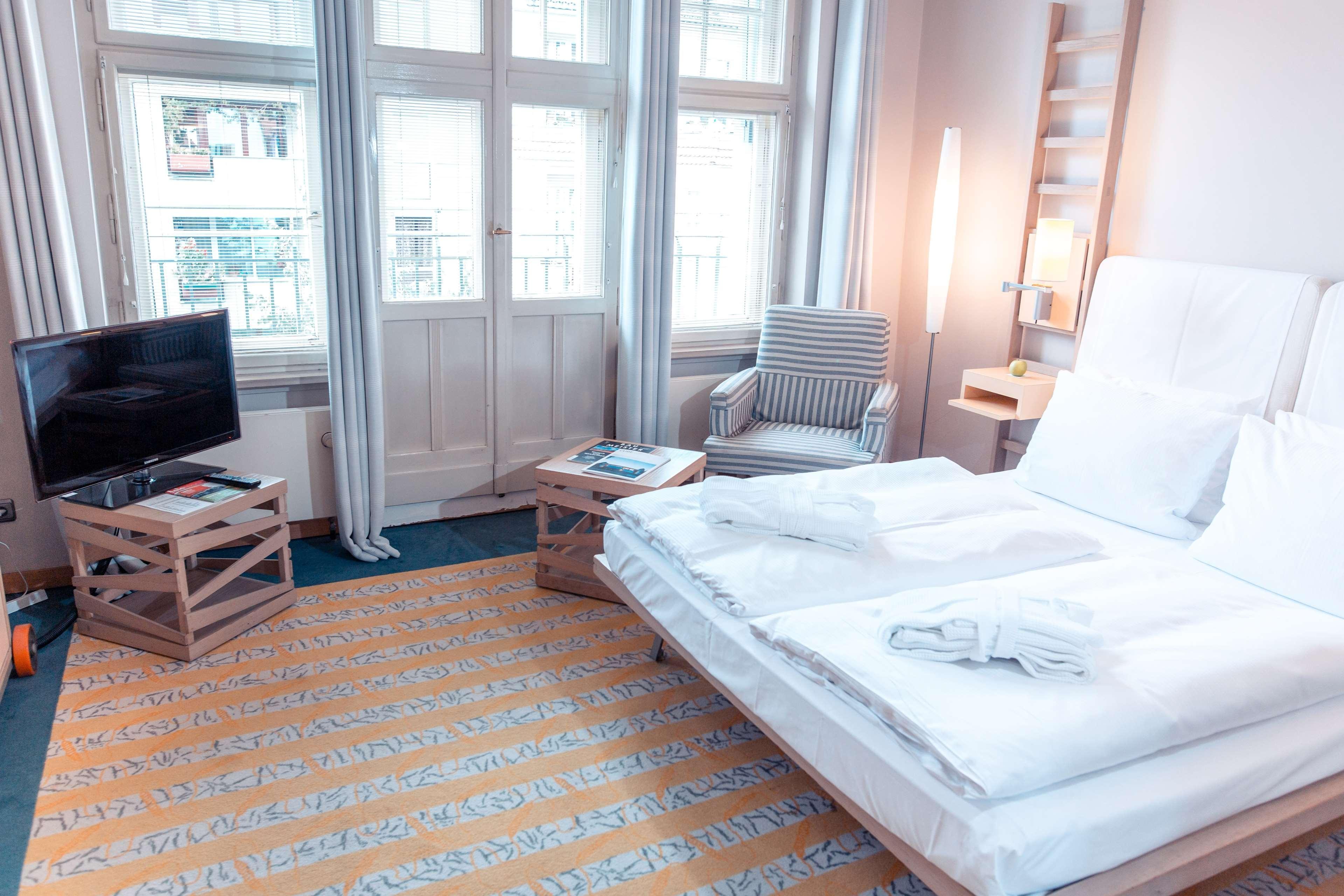 Hotel Bleibtreu Berlin By Golden Tulip Exterior foto