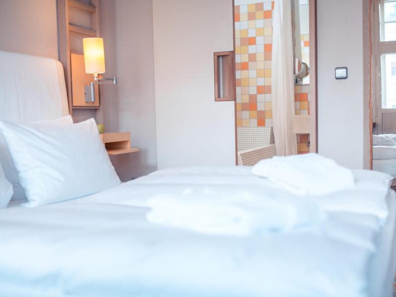 Hotel Bleibtreu Berlin By Golden Tulip Quarto foto